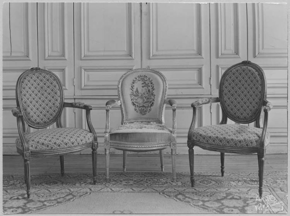 3 fauteuils Louis XVI - © Ministère de la Culture (France), Médiathèque du patrimoine et de la photographie, diffusion RMN-GP