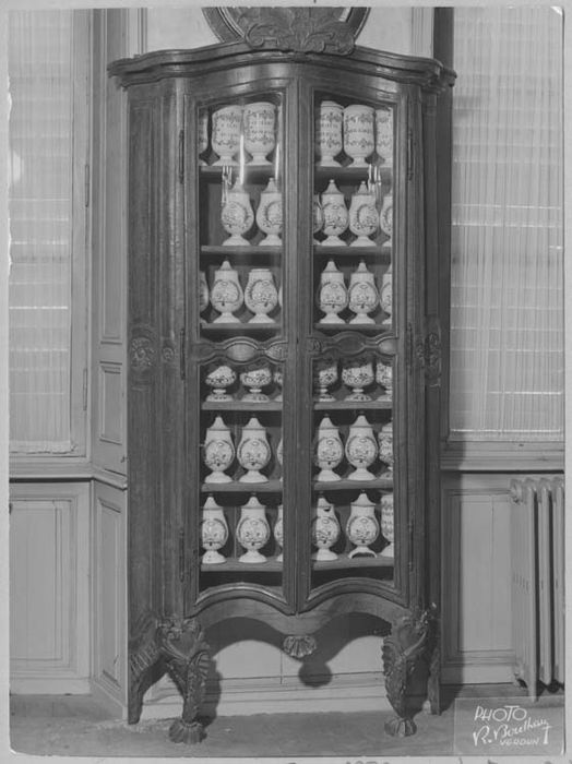 armoire (vitrine haute)