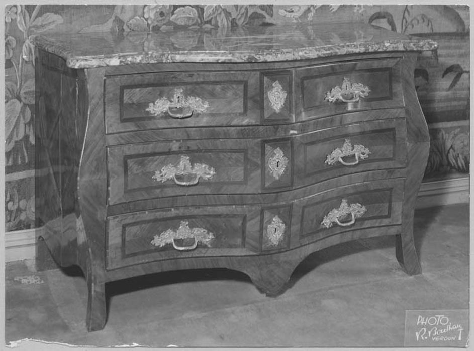 commode Louis XV - © Ministère de la Culture (France), Médiathèque du patrimoine et de la photographie, diffusion RMN-GP