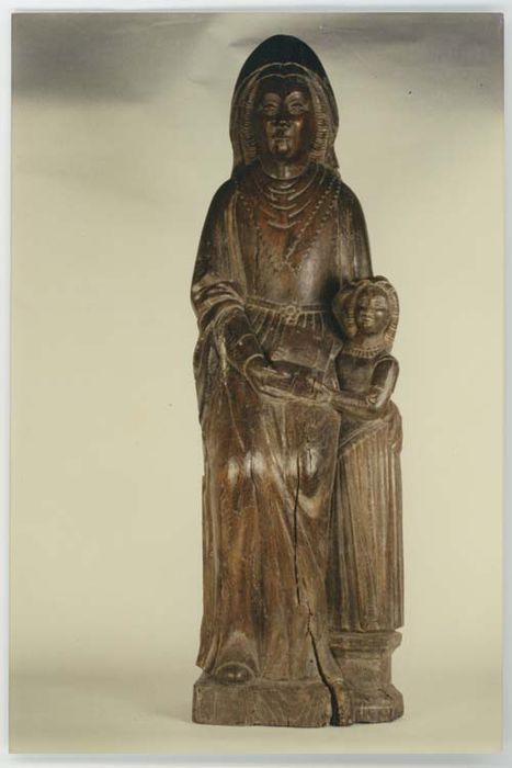 statue : Sainte Anne et la Vierge