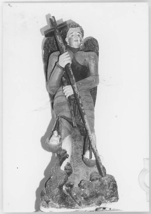 statue : Saint Michel