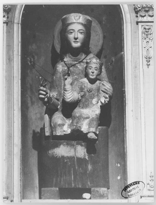 statue et sa niche : Vierge à l'Enfant dite Notre-Dame des clefs - © Ministère de la Culture (France), Médiathèque du patrimoine et de la photographie, diffusion RMN-GP