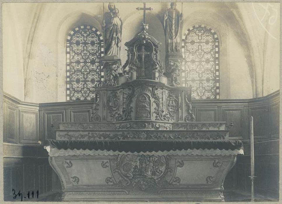 autel, gradins, tabernacle (maître-autel) - © Ministère de la Culture (France), Médiathèque du patrimoine et de la photographie, diffusion RMN-GP