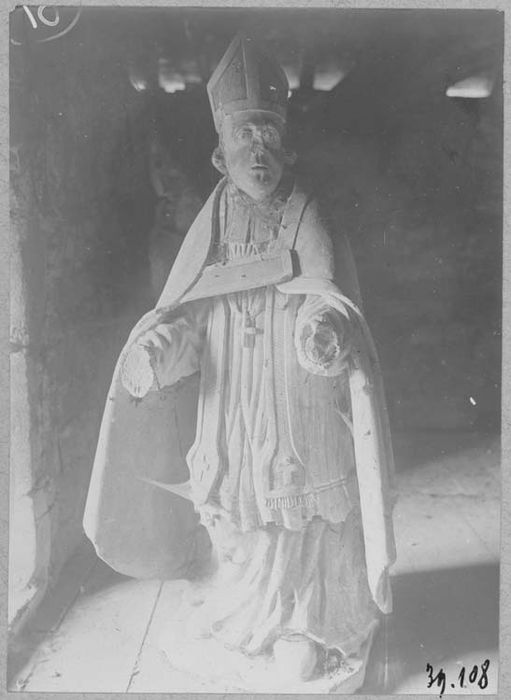 statue : Saint évêque