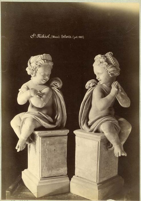 2 statuettes : Deux enfants en prière