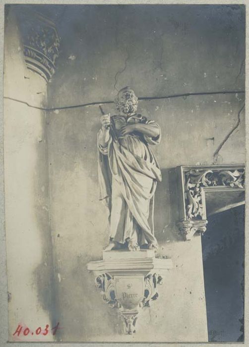 statue : Saint Pierre