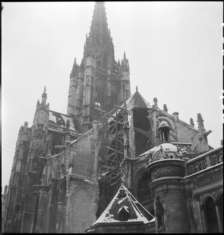 Dégâts sur l'abside