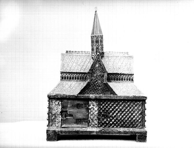 Châsse de la Vierge à l'Enfant en argent doré et cuivre : dos,  état avant restauration