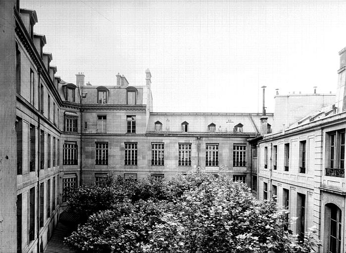 Cour intérieure