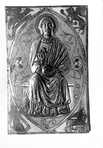 Pyxide des malades-chrismatoire, plaque décorative : Christ en majesté