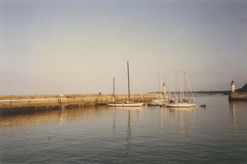 bateau de croisière (ketch) yacht à voiles, dit Khayyam, vue générale
