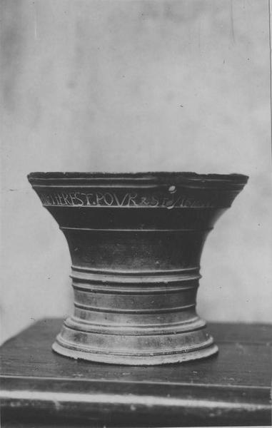 bénitier, vue générale - © Ministère de la Culture (France), Médiathèque du patrimoine et de la photographie (objets mobiliers), tous droits réservés