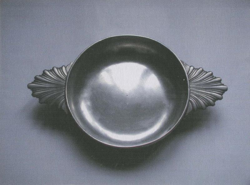 écuelle, vue générale - © Ministère de la Culture (France), Médiathèque du patrimoine et de la photographie (objets mobiliers), tous droits réservés