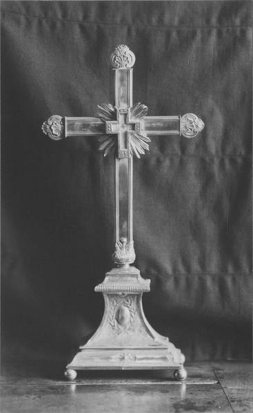 croix de procession, vue générale