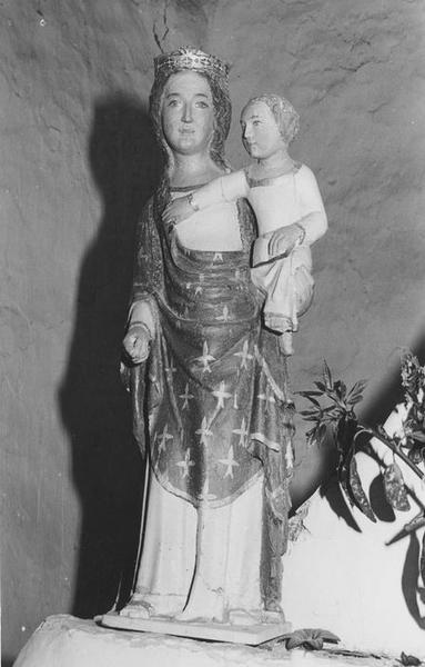 statue : Vierge à l'enfant, vue générale