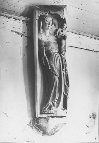 statue : Vierge à l'enfant, vue générale - © Ministère de la Culture (France), Médiathèque du patrimoine et de la photographie (objets mobiliers), tous droits réservés
