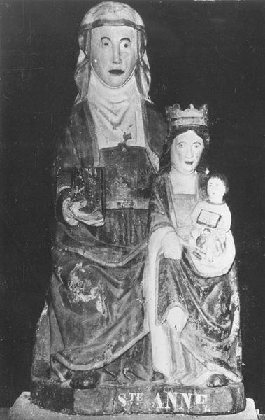 groupe sculpté : sainte Anne, la Vierge et l'enfant, vue générale - © Ministère de la Culture (France), Médiathèque du patrimoine et de la photographie (objets mobiliers), tous droits réservés