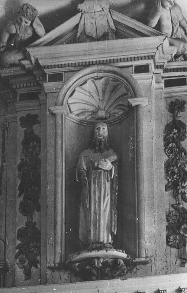 statue : saint Adrien, vue générale