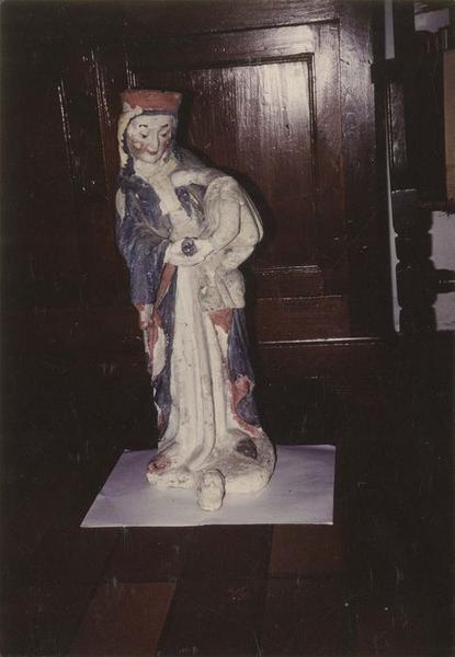 statue : Vierge à l'enfant, vue générale - © Ministère de la Culture (France), Médiathèque du patrimoine et de la photographie (objets mobiliers), tous droits réservés