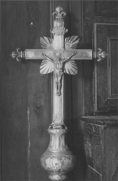 croix de procession, vue générale - © Ministère de la Culture (France), Médiathèque du patrimoine et de la photographie (objets mobiliers), tous droits réservés