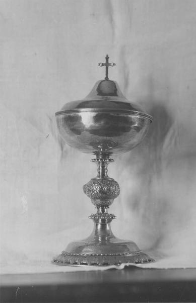 ciboire, vue générale - © Ministère de la Culture (France), Médiathèque du patrimoine et de la photographie (objets mobiliers), tous droits réservés