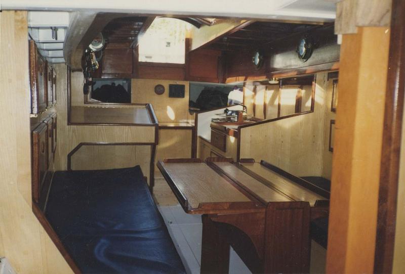 bateau de plaisance (yacht type cotre aurique) dit Gunga-Din, vue partielle de l'aménagement intérieur - © Ministère de la Culture (France), Médiathèque du patrimoine et de la photographie (objets mobiliers), tous droits réservés