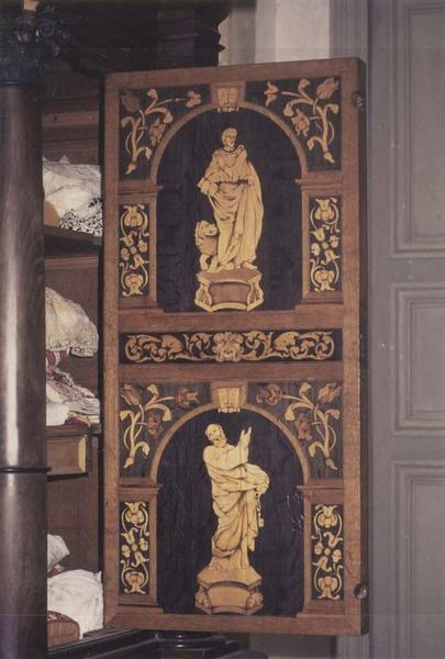 armoire, vue générale