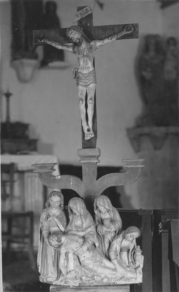 groupes sculptés (2) : crucifixion (la), descente de croix (la), vue générale - © Ministère de la Culture (France), Médiathèque du patrimoine et de la photographie (objets mobiliers), tous droits réservés