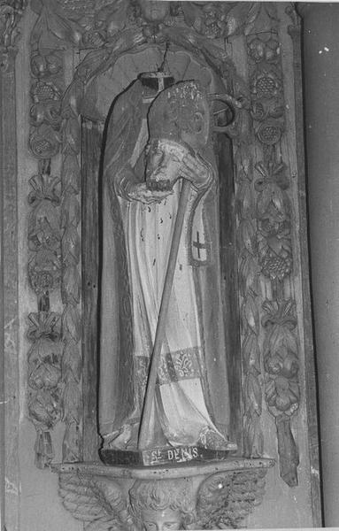 statue du retable du maître-autel : saint Denis, vue générale