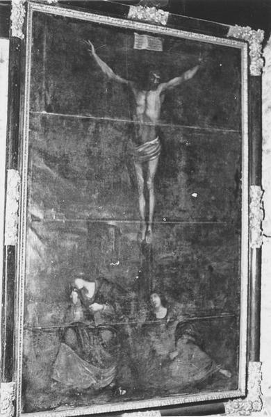 tableau, cadre : Christ en croix entre la Vierge, saint Jean et Marie-Madeleine (le), vue générale - © Ministère de la Culture (France), Médiathèque du patrimoine et de la photographie (objets mobiliers), tous droits réservés