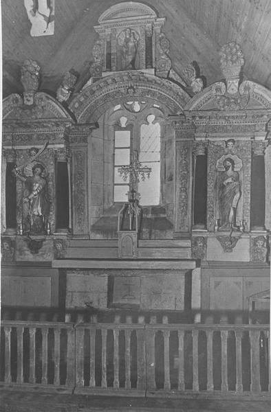 retable, 3 statues du maître-autel : saint Michel, saint Alexis, Vierge à l'Enfant, vue générale