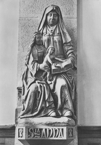 Groupe sculpté : sainte Anne, la Vierge et l'enfant, vue générale
