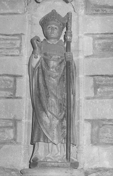 statue : saint évêque, vue générale