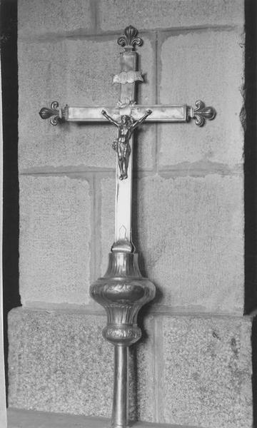 croix de procession, vue générale - © Ministère de la Culture (France), Médiathèque du patrimoine et de la photographie (objets mobiliers), tous droits réservés