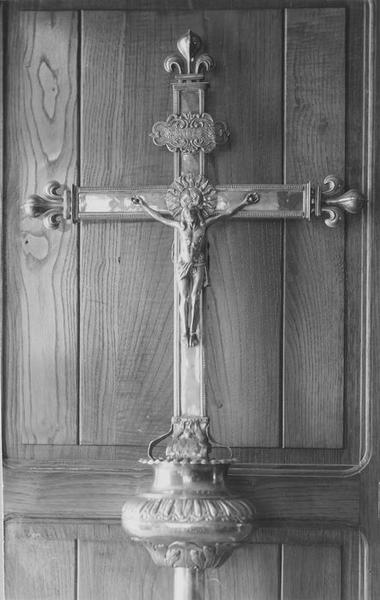 croix de procession, vue générale - © Ministère de la Culture (France), Médiathèque du patrimoine et de la photographie (objets mobiliers), tous droits réservés