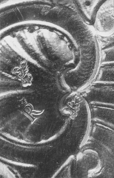 navette à encens, détail des poinçons