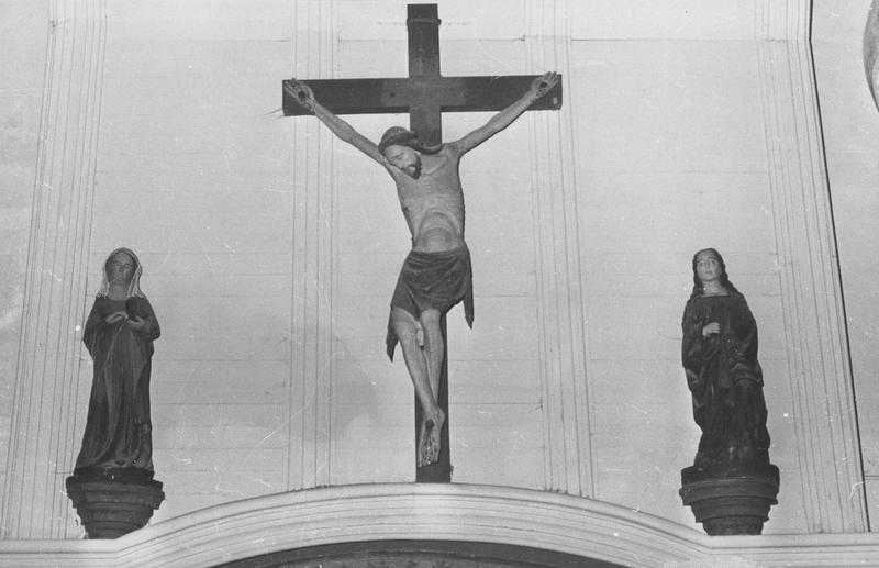calvaire, vue générale - © Ministère de la Culture (France), Médiathèque du patrimoine et de la photographie (objets mobiliers), tous droits réservés