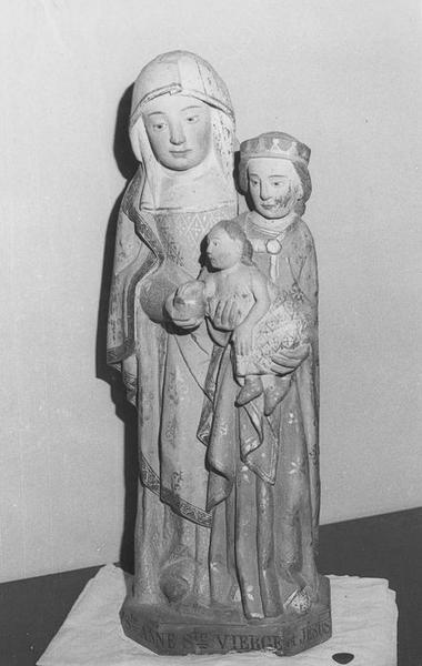 groupe sculpté : sainte Anne, la Vierge et l'enfant Jésus, vue générale