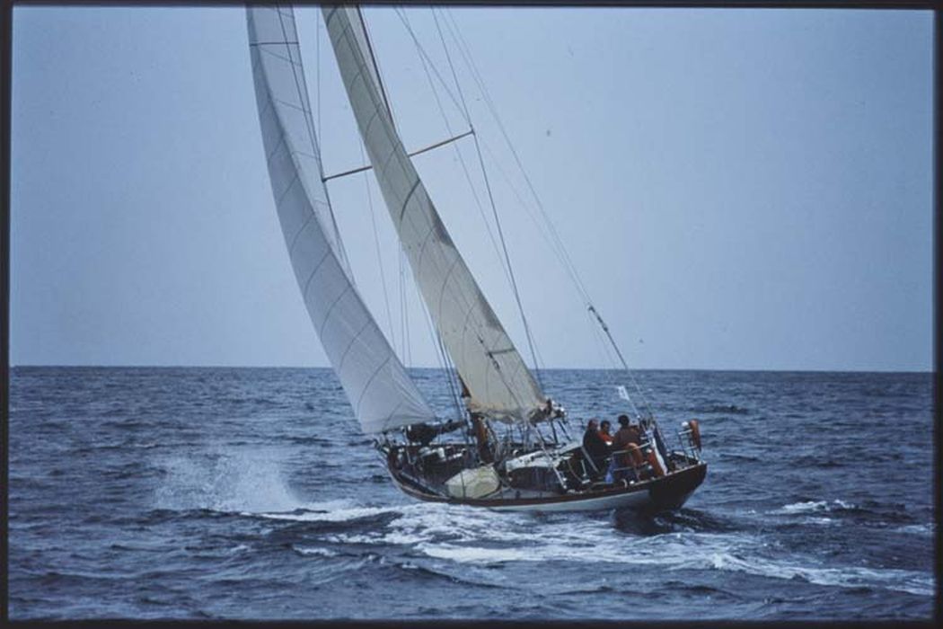 bateau de croisière (ketch) yacht à voiles, dit Khayyam, ex Zwerver, ex Actéon