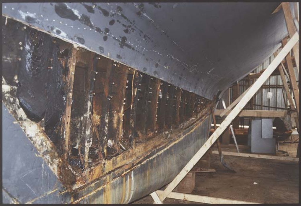 bateau de croisière (ketch) yacht à voiles, dit Khayyam, ex Zwerver, ex Actéon