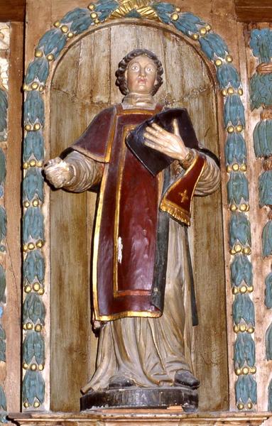 statue : Saint Etienne et sa niche