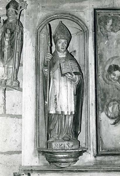 autel et retable du transept sud, tableau : L'Enfant Jésus Sauveur et deux statues : (Saint Méen)