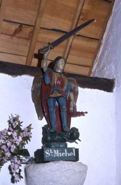 statue : Saint Michel - © Monuments historiques