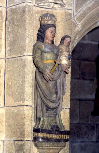 statue : Vierge à l'Enfant - © Monuments historiques