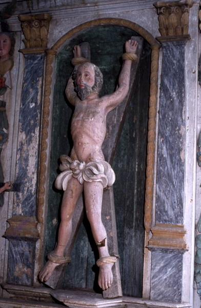 ensemble formé par l'autel, le retable et trois statues : Saint Salomon, Saint André et Vierge à l'Enfant - © Monuments historiques