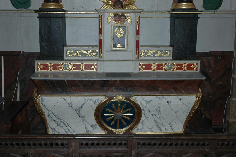 autel et retable du transept nord - © Monuments historiques