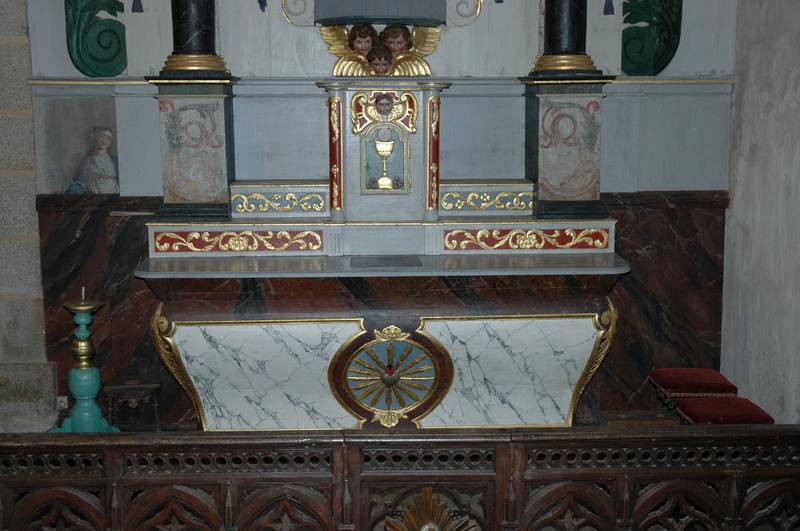 autel et retable du transept sud - © Monuments historiques