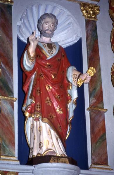 retable du maître-autel et trois statues : La Trinité, Saint Pierre et Saint Paul - © Monuments historiques