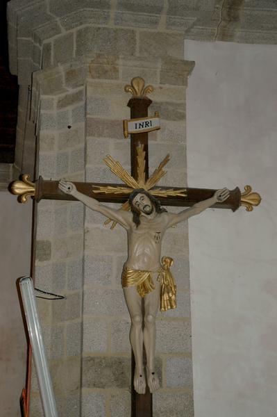statue : Christ en croix - © Monuments historiques