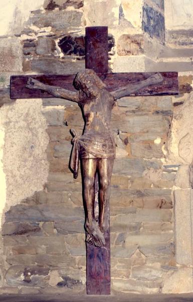 Statue : Christ en croix n°2